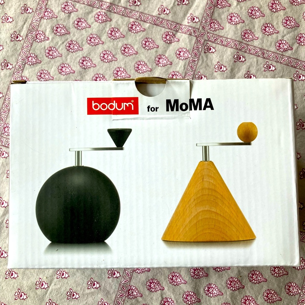 Bodum salt and pepper grinder MOMA store NIB